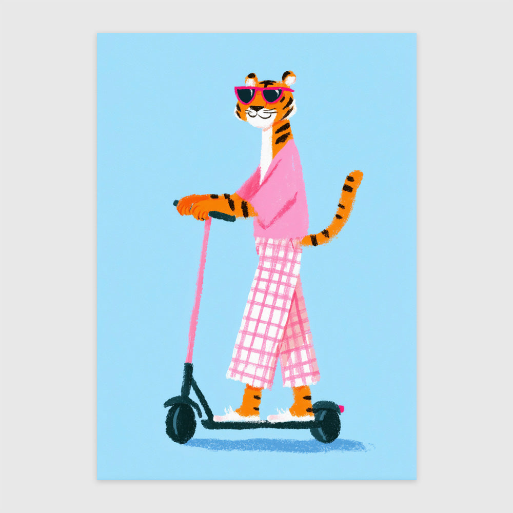 Cool tigar na romobilu